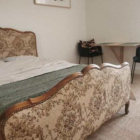 Au Petit Faubourg Apartment Grignan Bagian luar foto