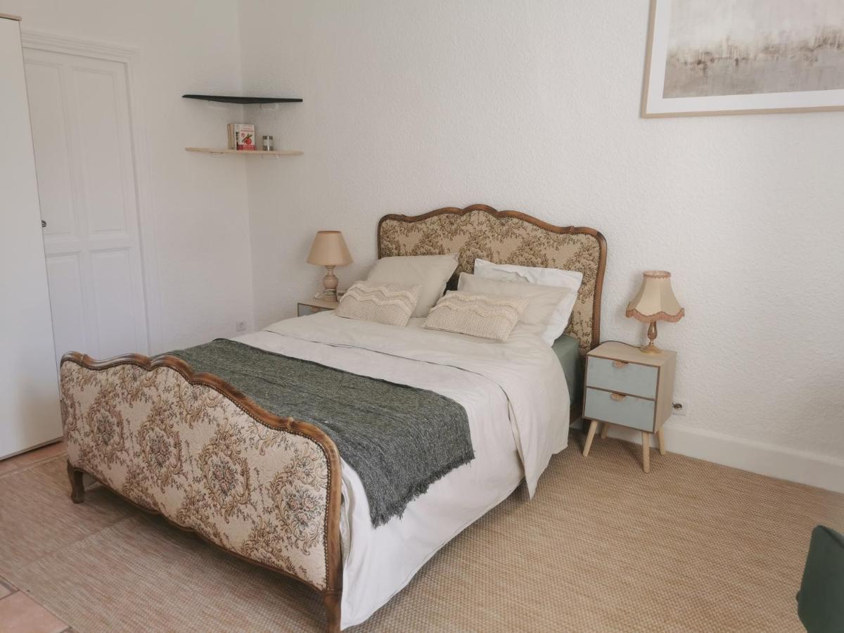Au Petit Faubourg Apartment Grignan Bagian luar foto